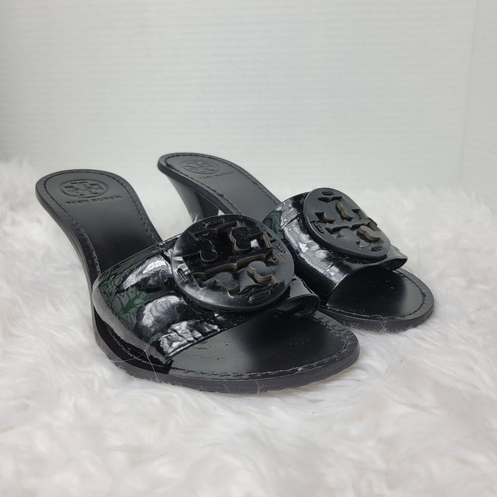 Tory Burch Womens Kitten Mule Sandals  Size 7 Black Patent Leather Shoes